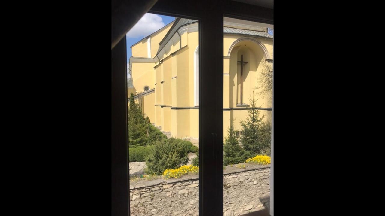 Бажане Місце Apartment Camenița Exterior foto