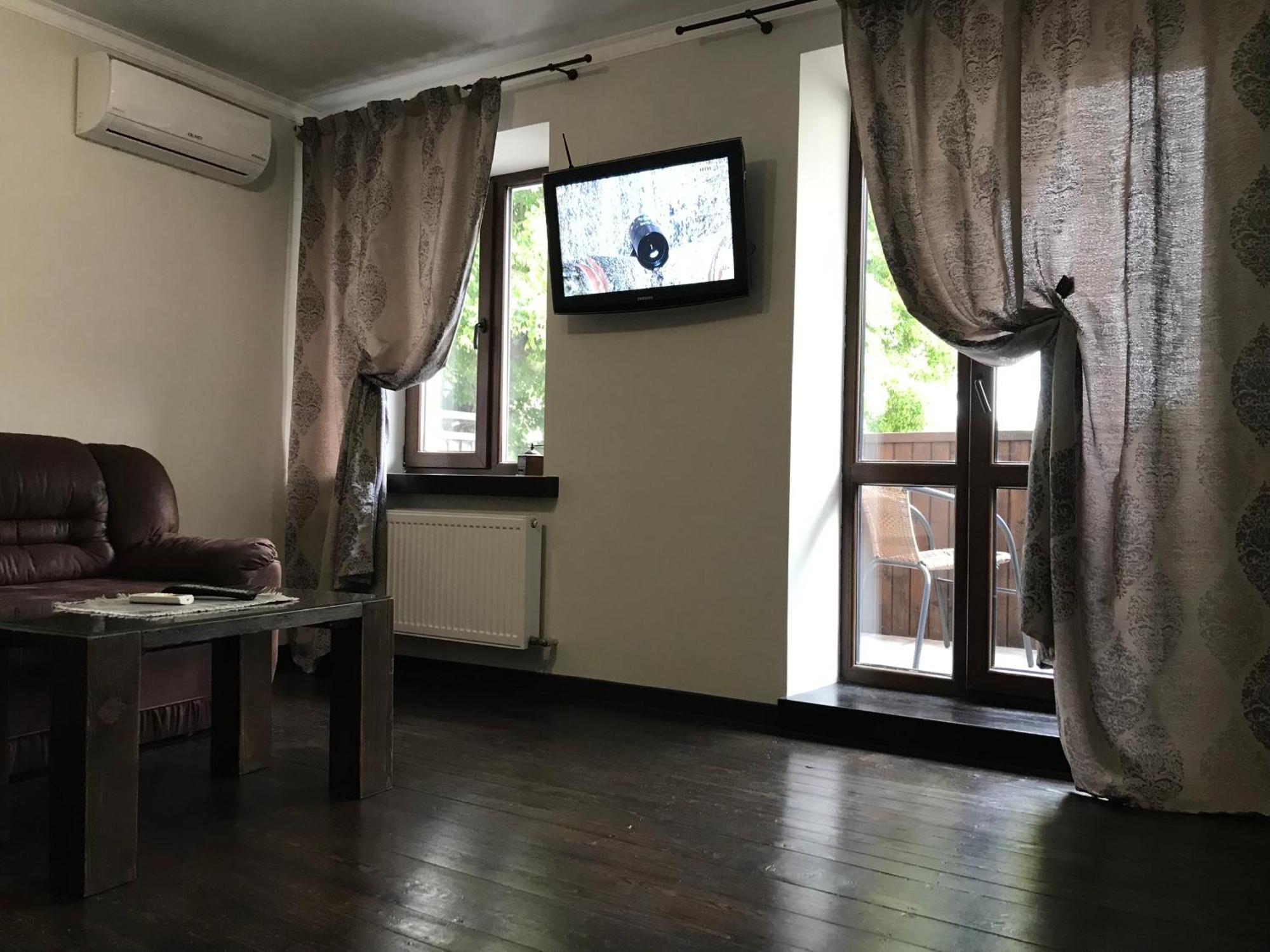 Бажане Місце Apartment Camenița Exterior foto